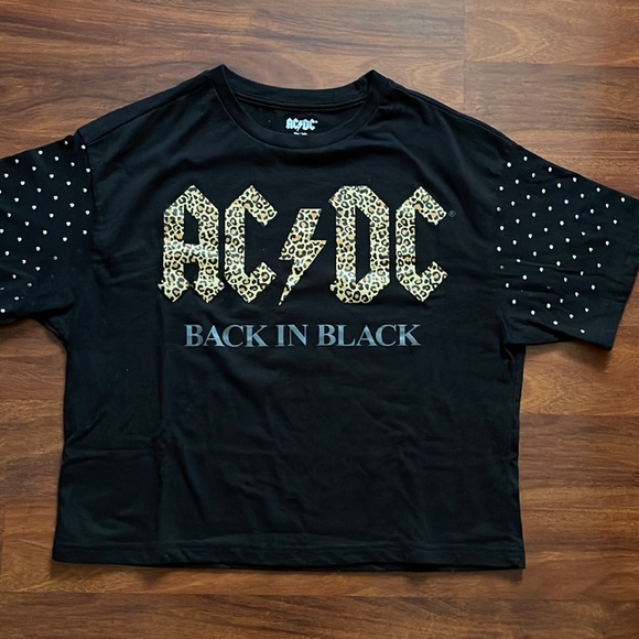 4 For $12 Womens Ac Dc Crop Tee - Picture 7 of 8